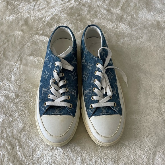 LOUIS VUITTON Stellar Low Top Denim Blue Sneakers - Picture 1 of 10